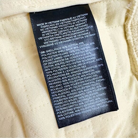 The North Face Women's Longs Peak Quilted ½ Zip Sweatshirt in Yellow Size XL - Picture 9 of 12